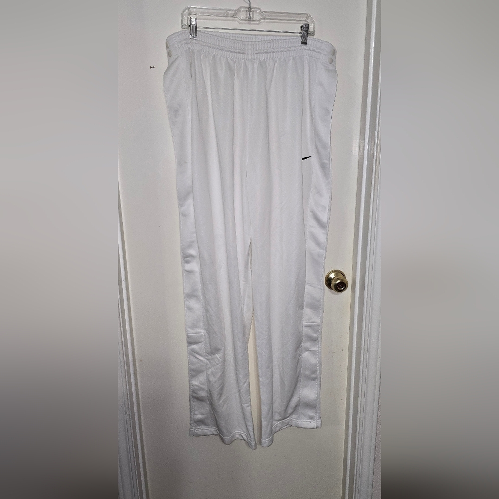 #M29 Nike White Dri-FIT  Legs Pants With Side Slit & Button Details,loose Fit. - Picture 4 of 9